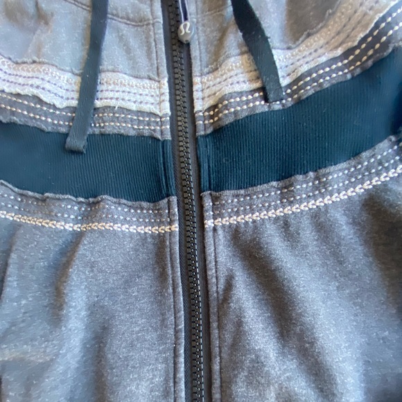 Lululemon Feel Good Hoodie - Picture 5 of 7